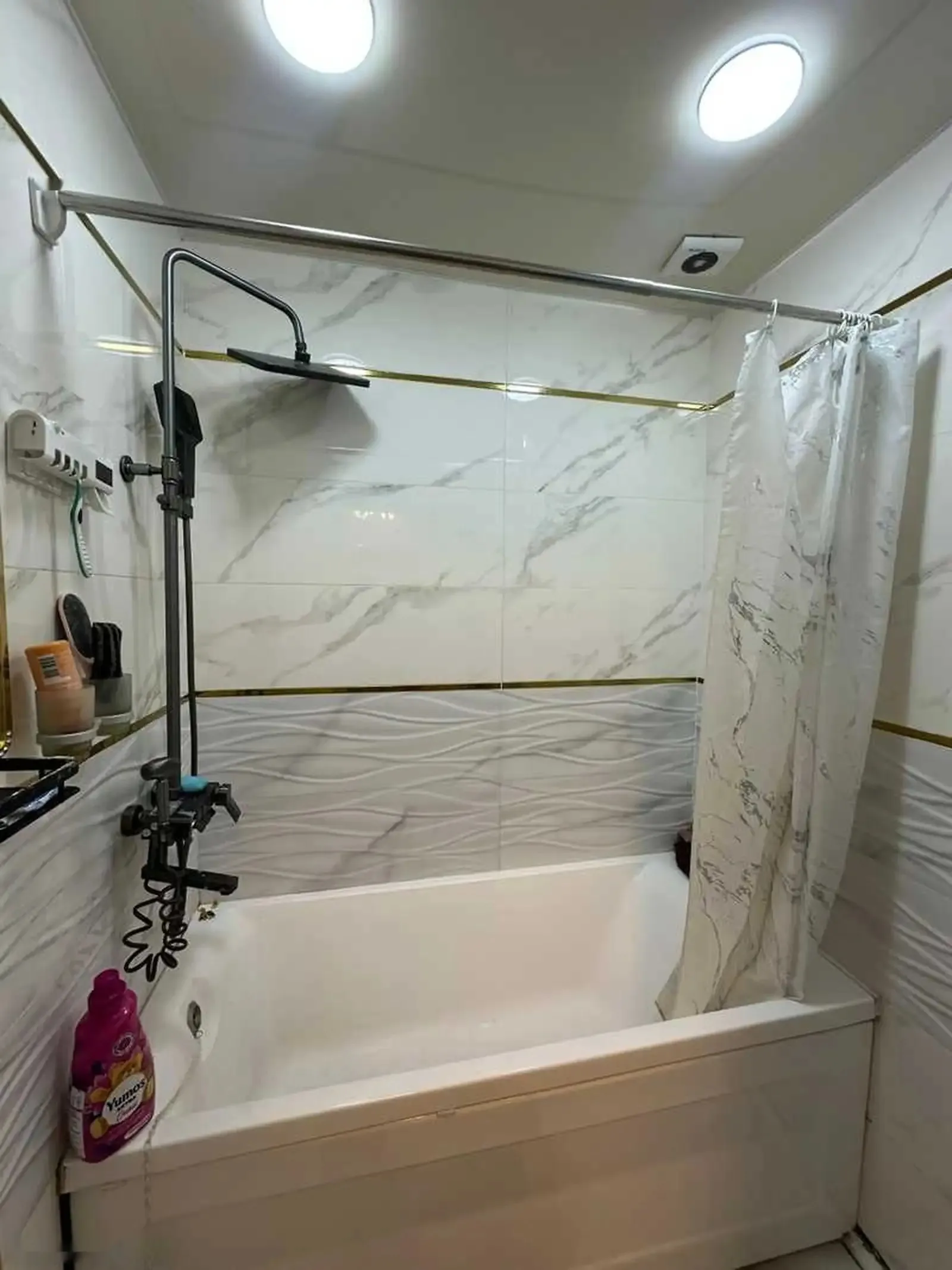 2-комн. квартира, 1 этаж, 67м², 84 мкр Хумо Банк