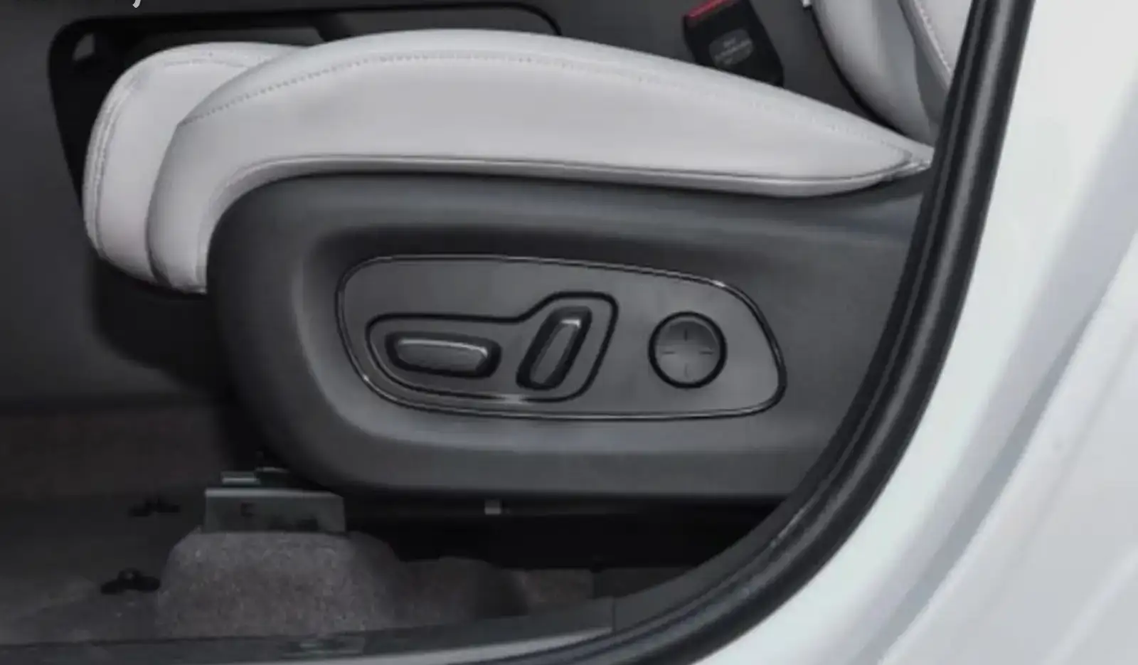 GAC Trumpchi GS7,