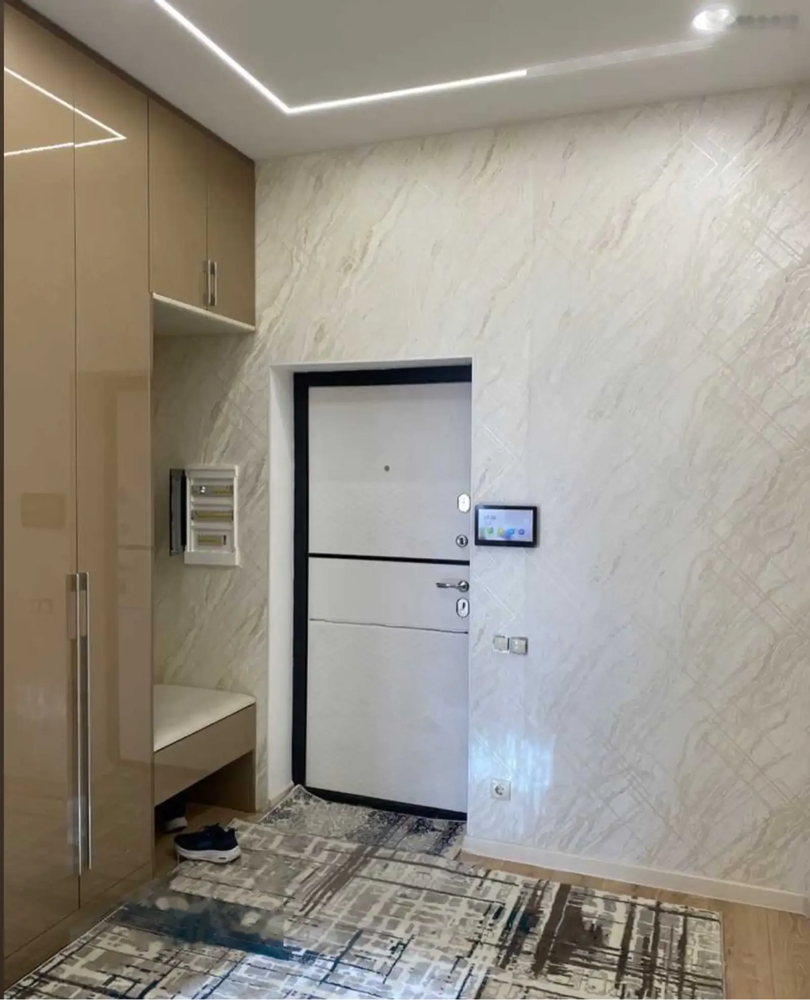 2-комн. квартира, 6 этаж, 64м², Зелёный бозор