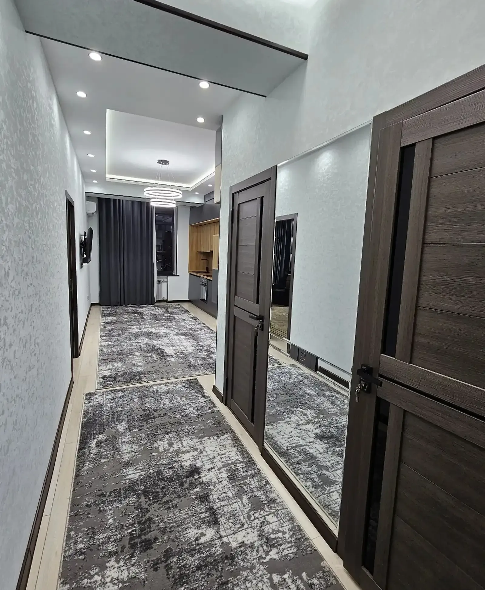 2-комн. квартира, 15 этаж, 60м², Профсоюз