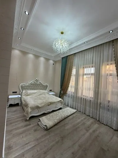 3-этажный, 12 комнатный дом, 700 м², колхози Россия