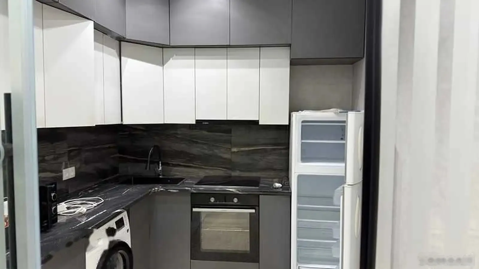3-комн. квартира, 15 этаж, 125м², Скорый