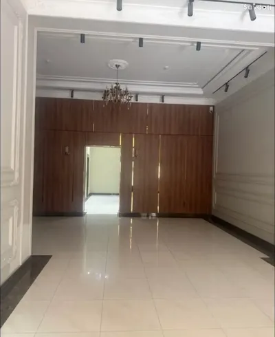 2-комн. квартира, 12 этаж, 76м², Шохмансур