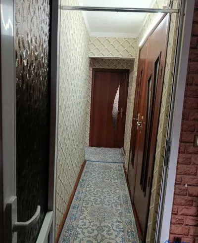 4-комн. квартира, 3 этаж, 80 м², Сино, Испечак