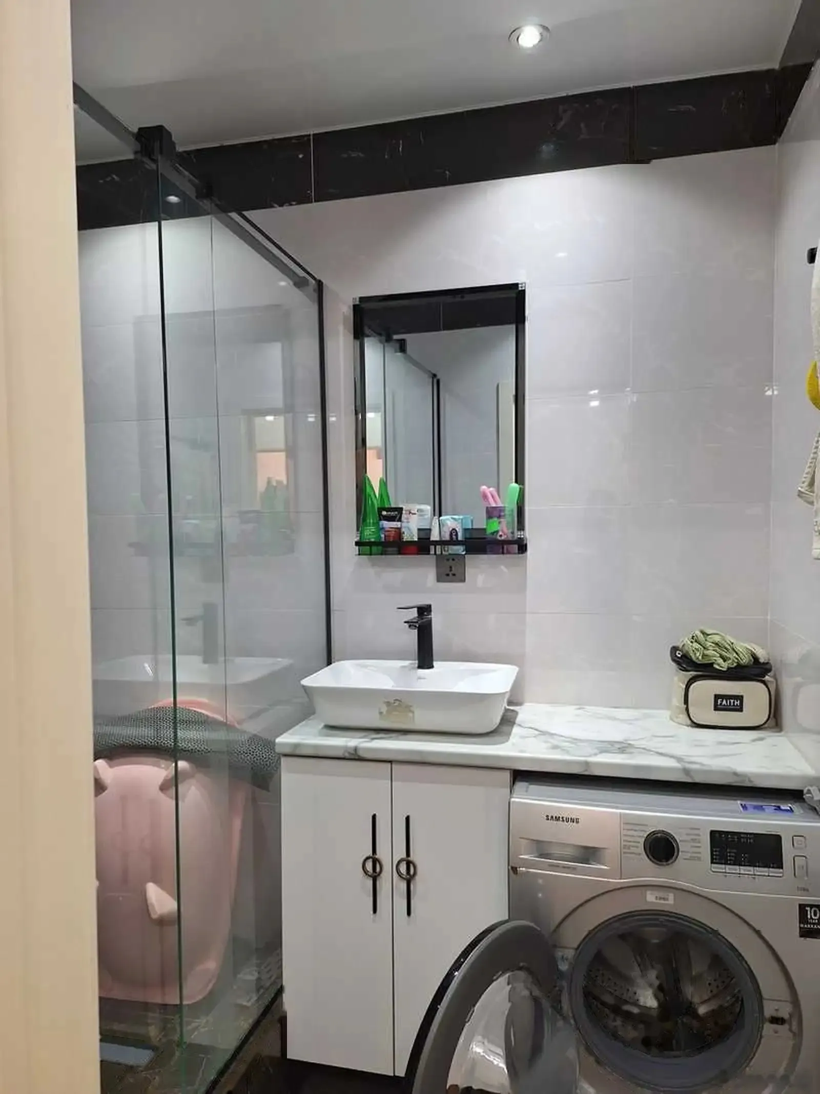 2-комн. квартира, 10 этаж, 72м², Фирдавси