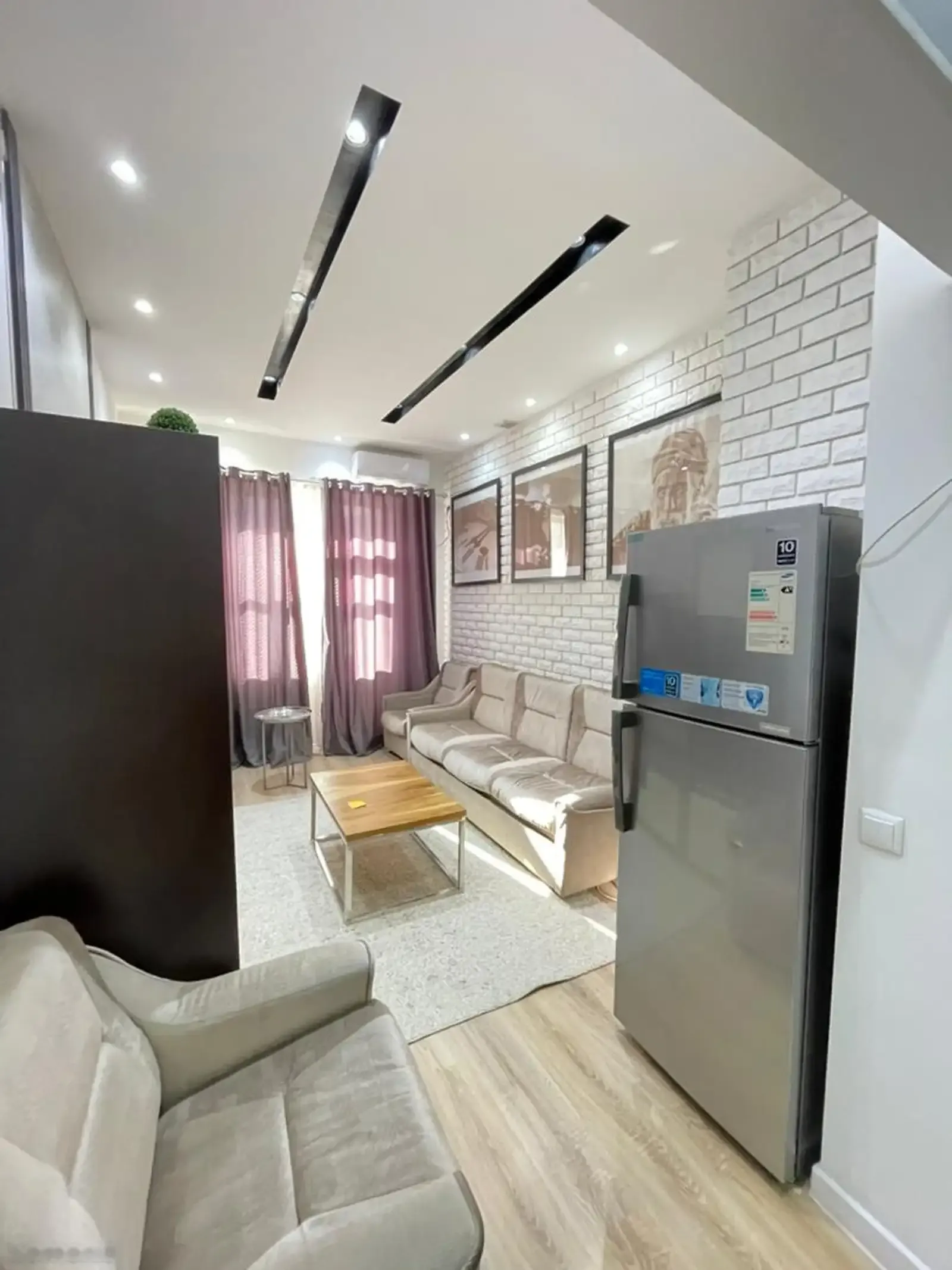 2-комн. квартира, 2 этаж, 60м², Цум