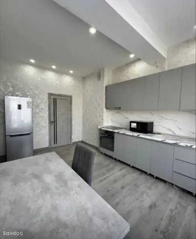 2-комн. квартира, 12 этаж, 76м², Шохмансур