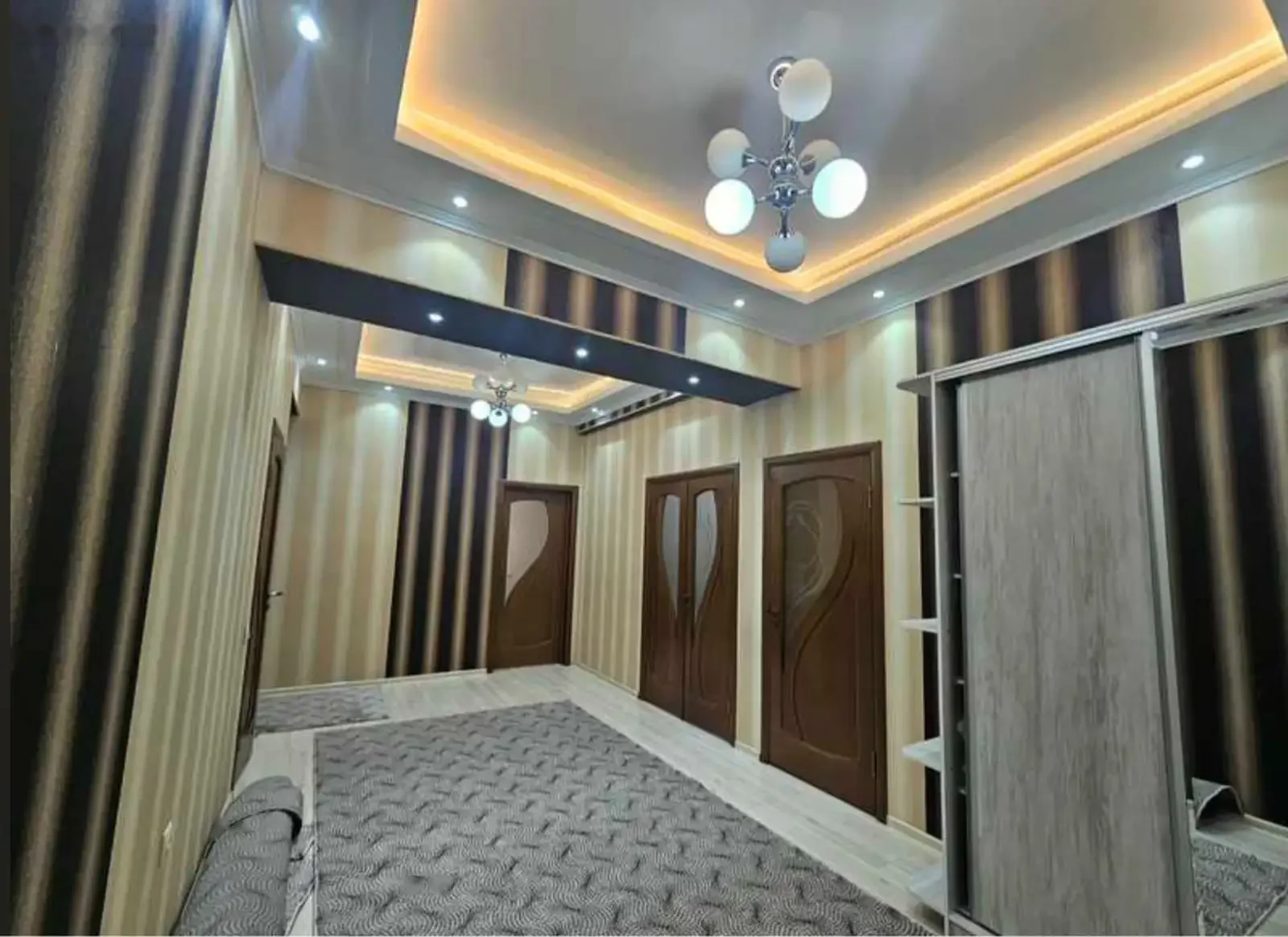 3-комн. квартира, 7 этаж, 125м², ЦУМ