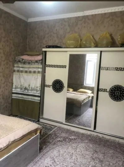 2-этажный, 4 комнатный дом, 2 м², Колхози Россия