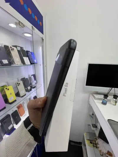 Google pixel 8a