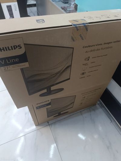 Монитор Philips