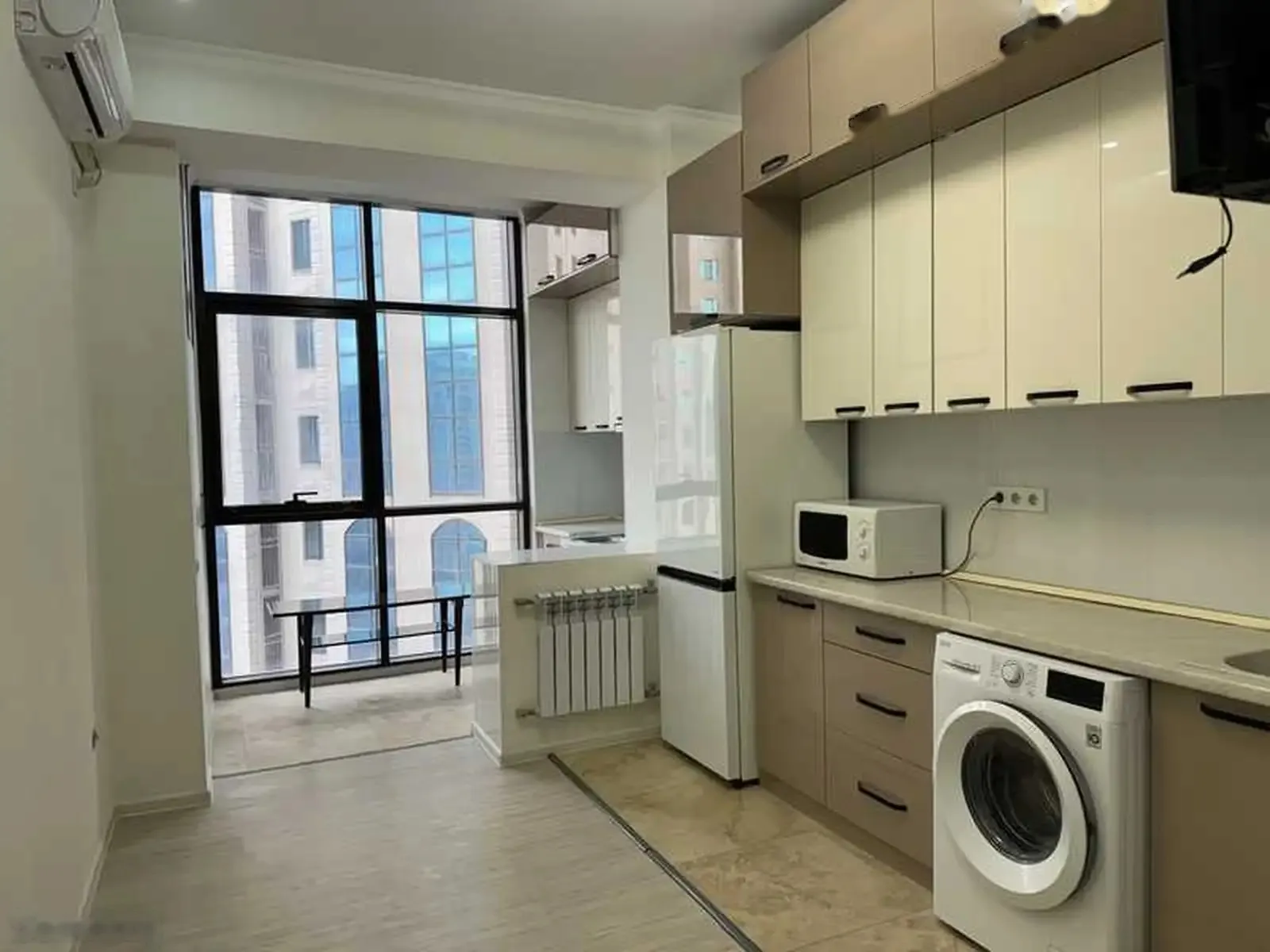 2-комн. квартира, 13 этаж, 70м², пули сангин