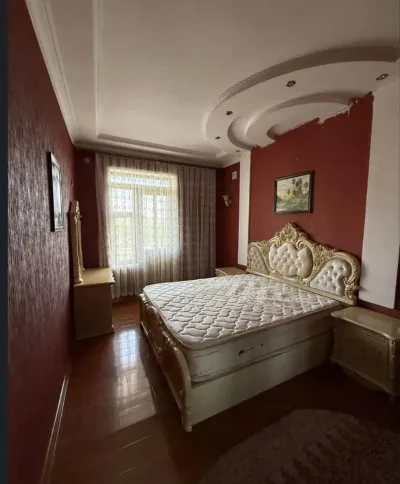 3-комн. квартира, 5 этаж, 100м², Сино