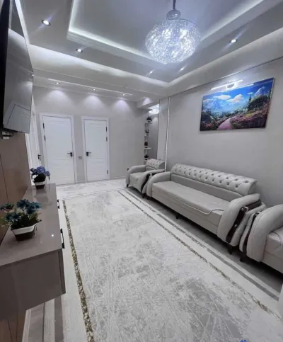 3-комн. квартира, 1 этаж, 96 м², Сино, 33 мкр