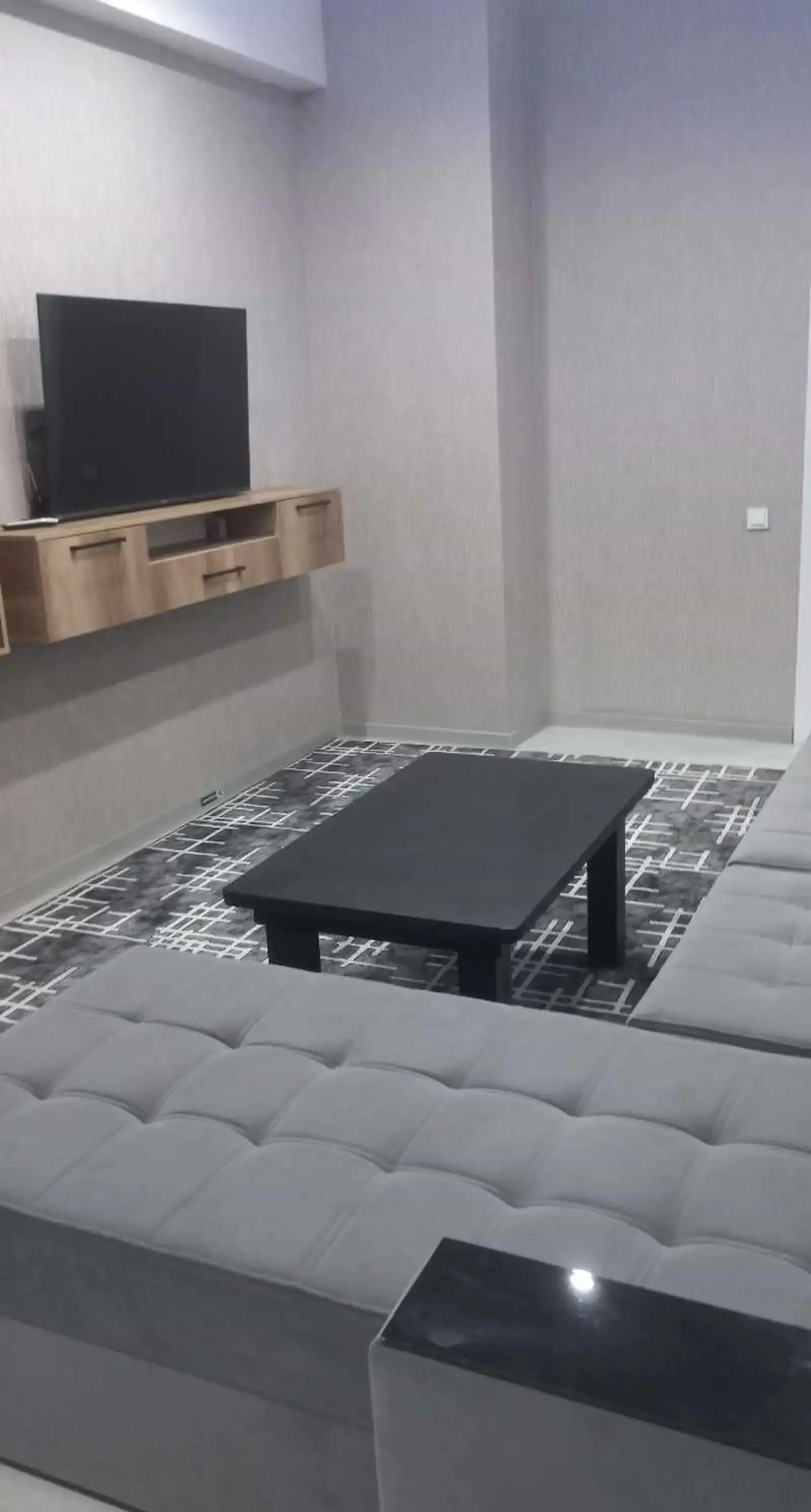 2-комн. квартира, 6 этаж, 65м², Шохмансур