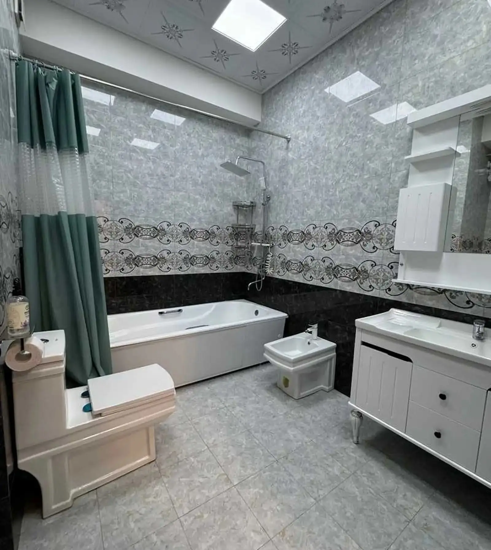 3-комн. квартира, 7 этаж, 100м², И.Сомони