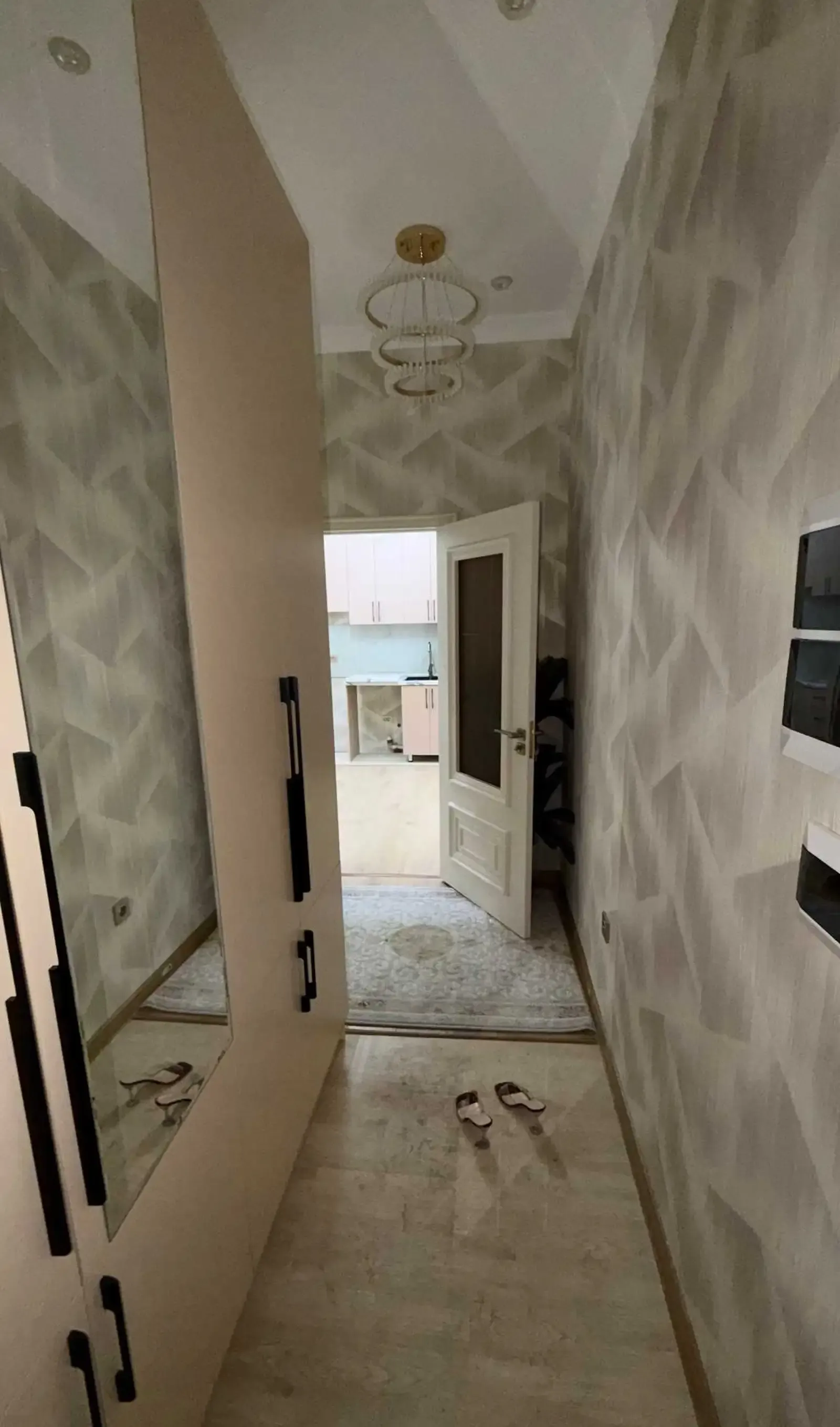 2-комн. квартира, 2 этаж, 90 м², Сино