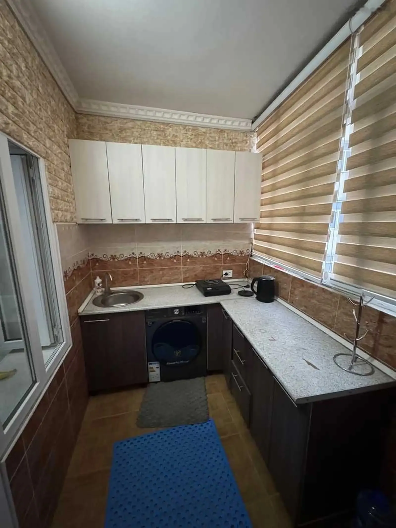 3-комн. квартира, 12 этаж, 78м², Гипрозем мойкаи