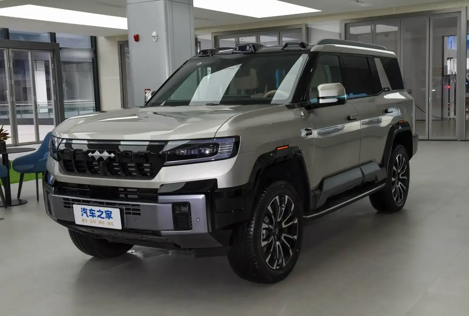 BYD Leopard 8,