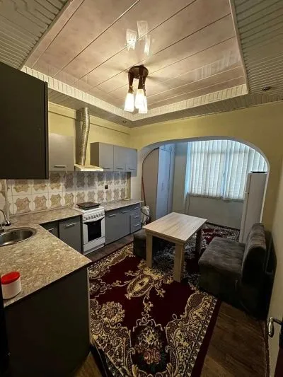 2-комн. квартира, 5 этаж, 90м², 82мкр доми чикен