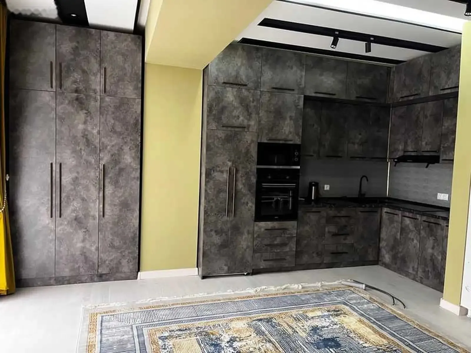 3-комн. квартира, 15 этаж, 93м², Скорый