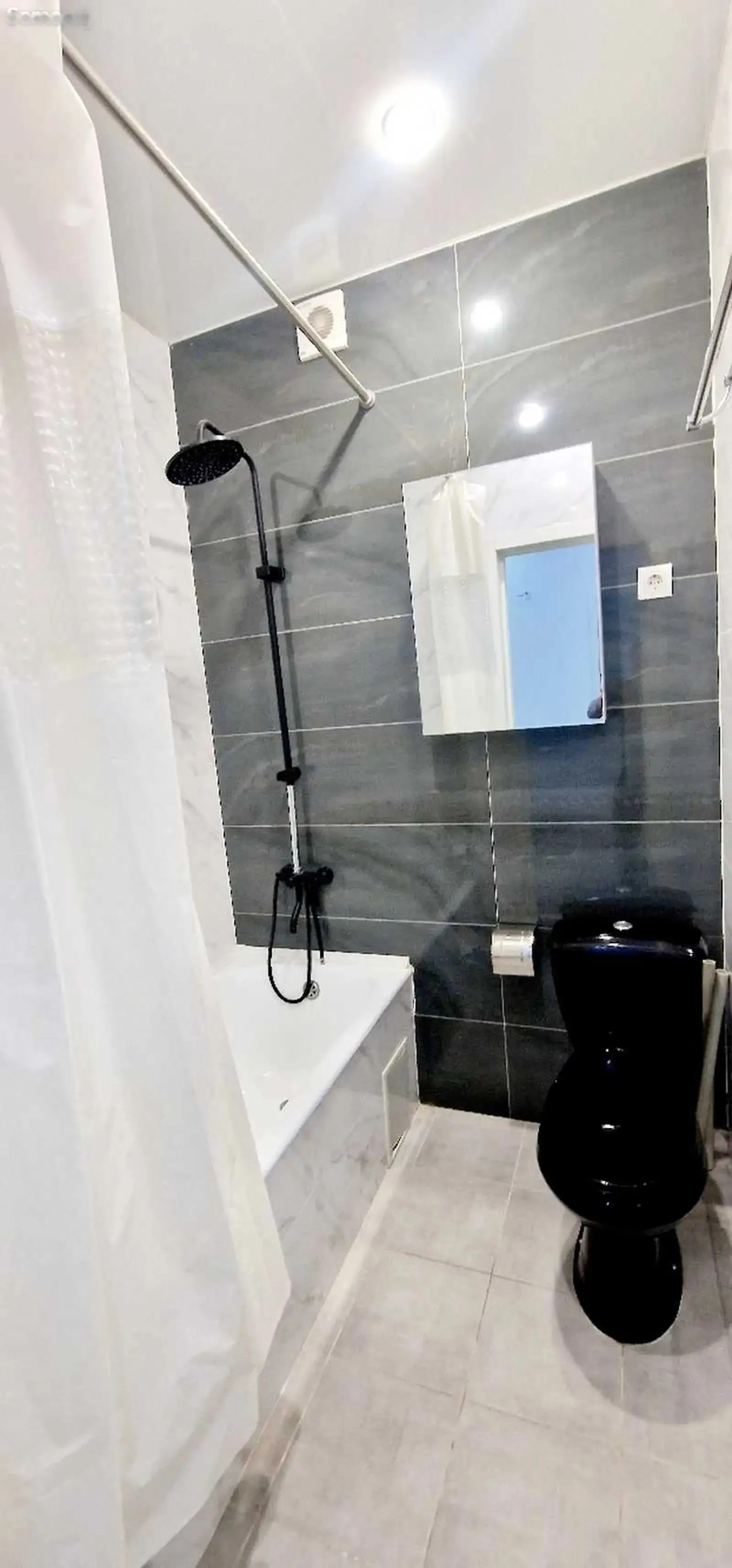 3-комн. квартира, 12 этаж, 122м², 102мкр