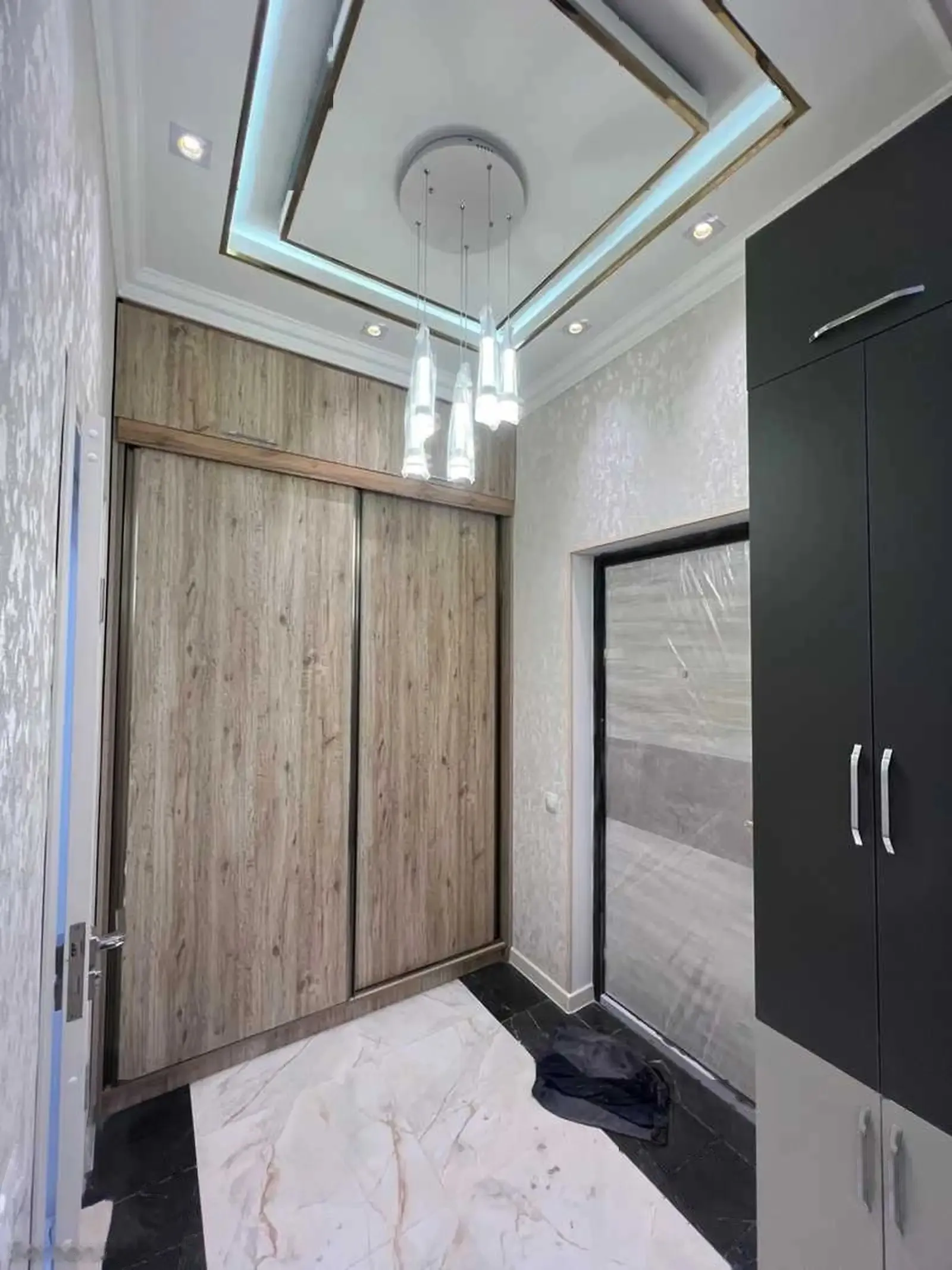 2-комн. квартира, 9 этаж, 70м², И.Сомони