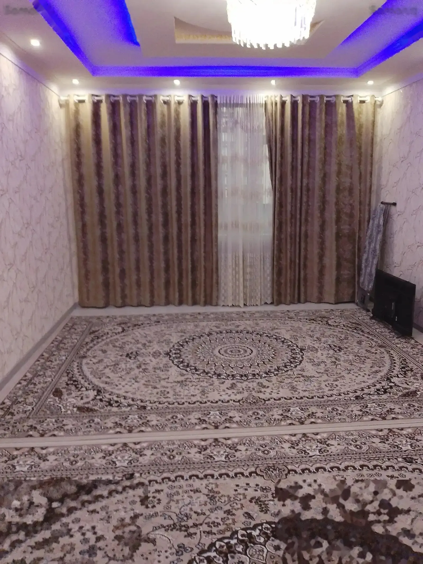 2-комн. квартира, 4 этаж, 85м², Шохмансур