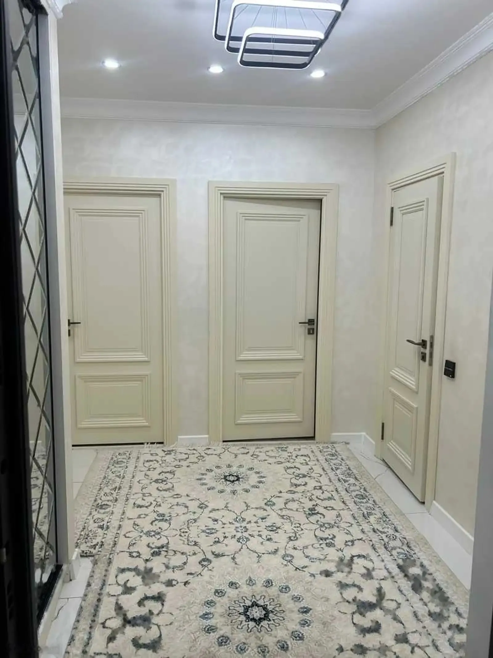 2-комн. квартира, 13 этаж, 65м², Исмоили Сомони на против Bayby shop. доми Iskendar