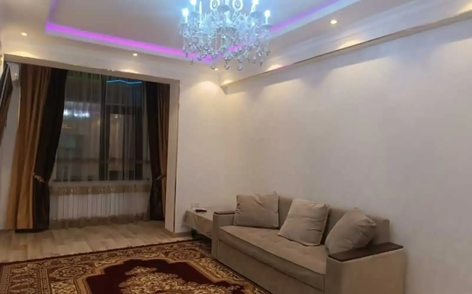 2-комн. квартира, 2 этаж, 72м², Исмоили Сомонӣ