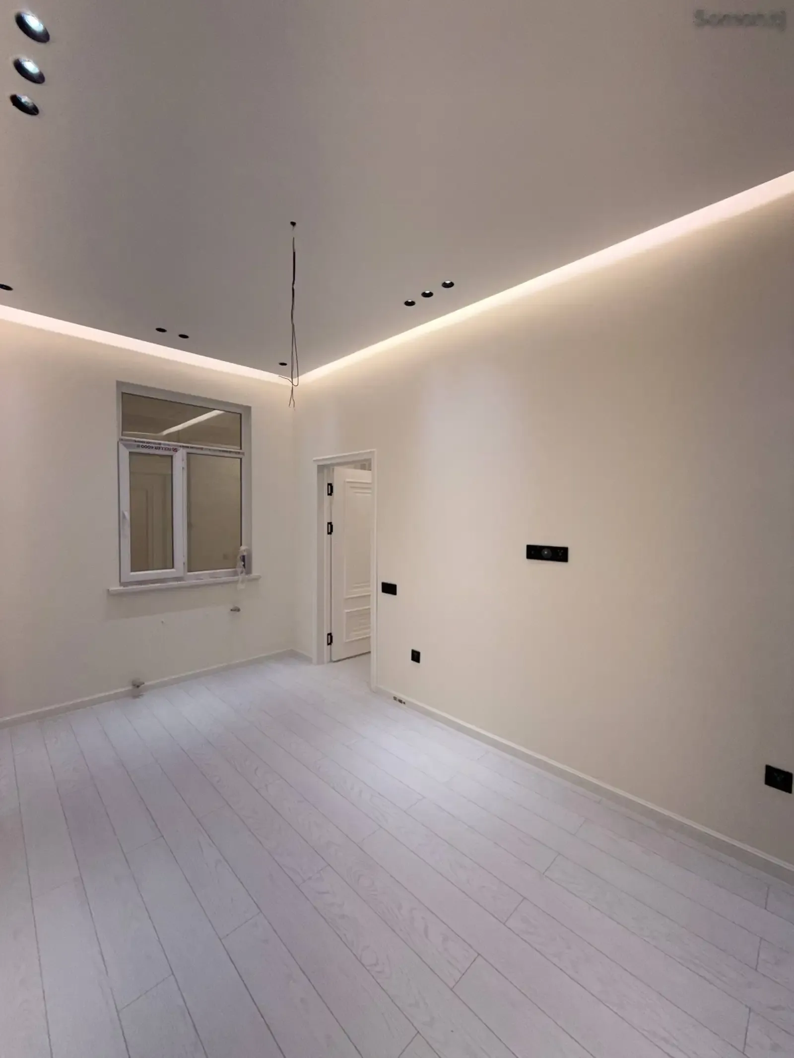 3-комн. квартира, 11 этаж, 94 м², Сомони