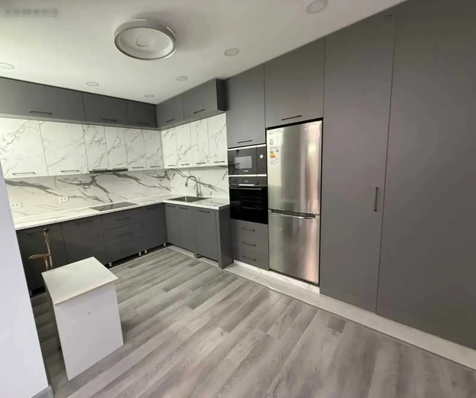 3-комн. квартира, 15 этаж, 80м², тарафи эл пачо новая жизнь