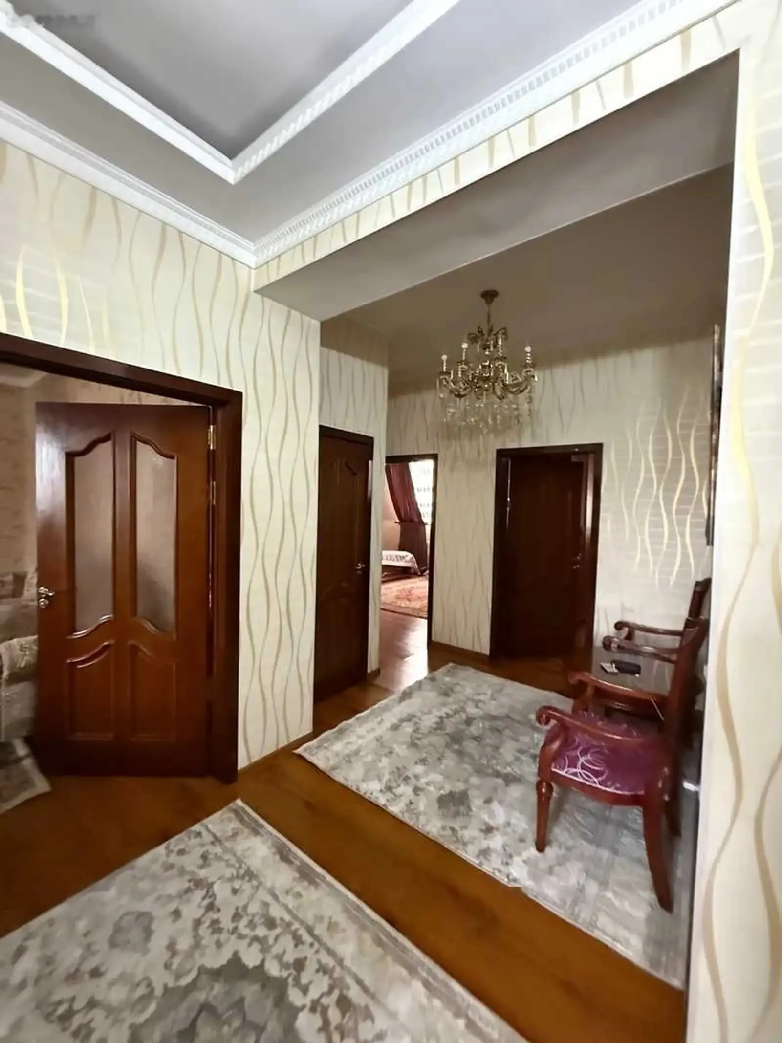 2-комн. квартира, 5 этаж, 100м², Славянский