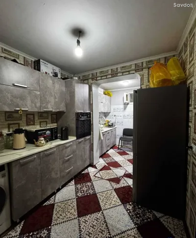 3-комн. квартира, 1 этаж, 70 м², сино