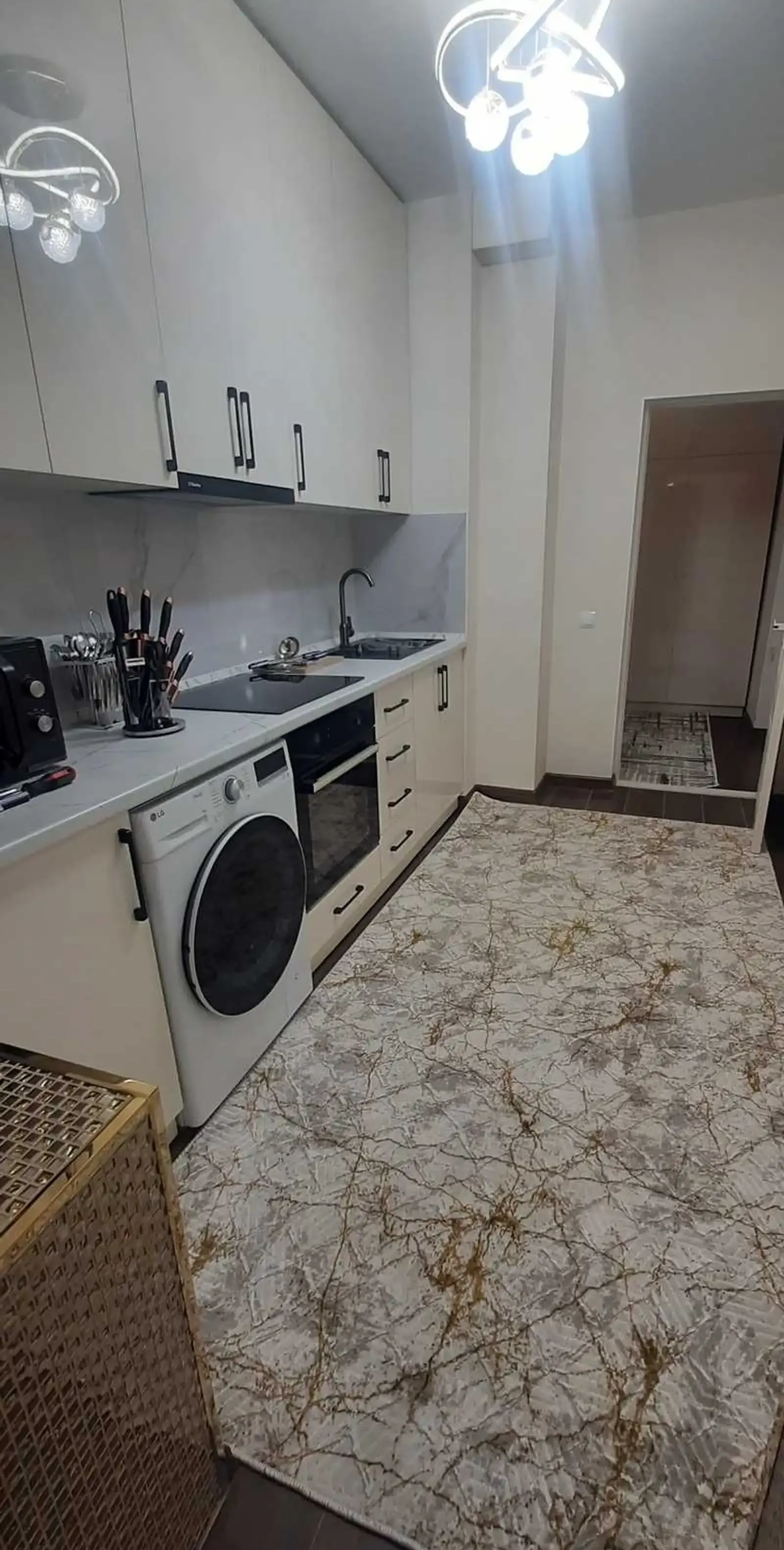 3-комн. квартира, 2 этаж, 78м², Спартак,банки Алиф