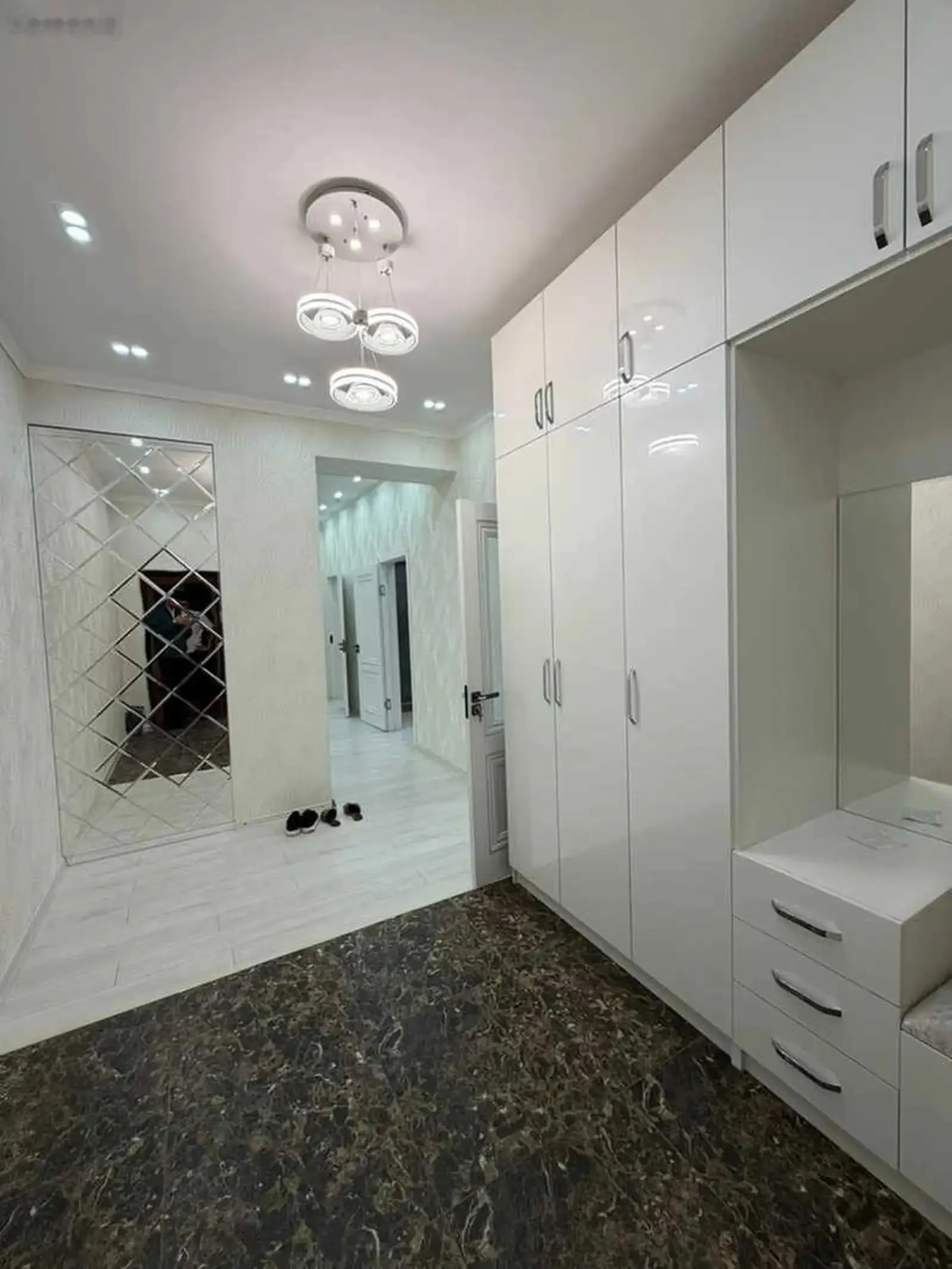 3-комн. квартира, 12 этаж, 112м², Дом печать