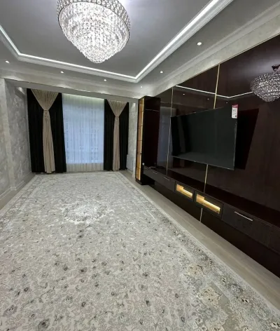 3-комн. квартира, 5 этаж, 92 м², Сино 104мкр конечка маршрут 37