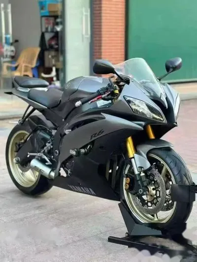 Мотоцикл Yamaha R