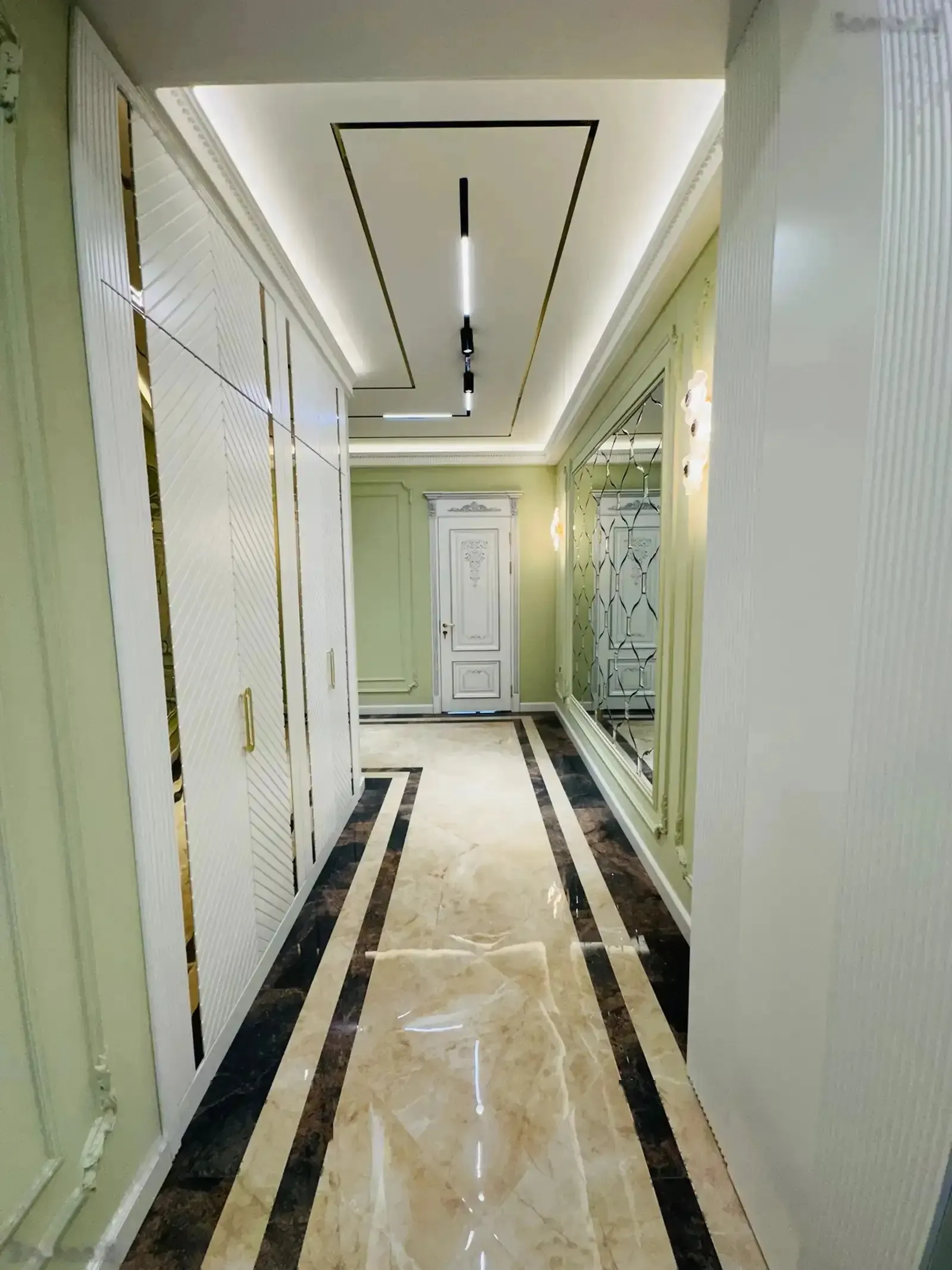 3-комн. квартира, 5 этаж, 145м², И.Сомони