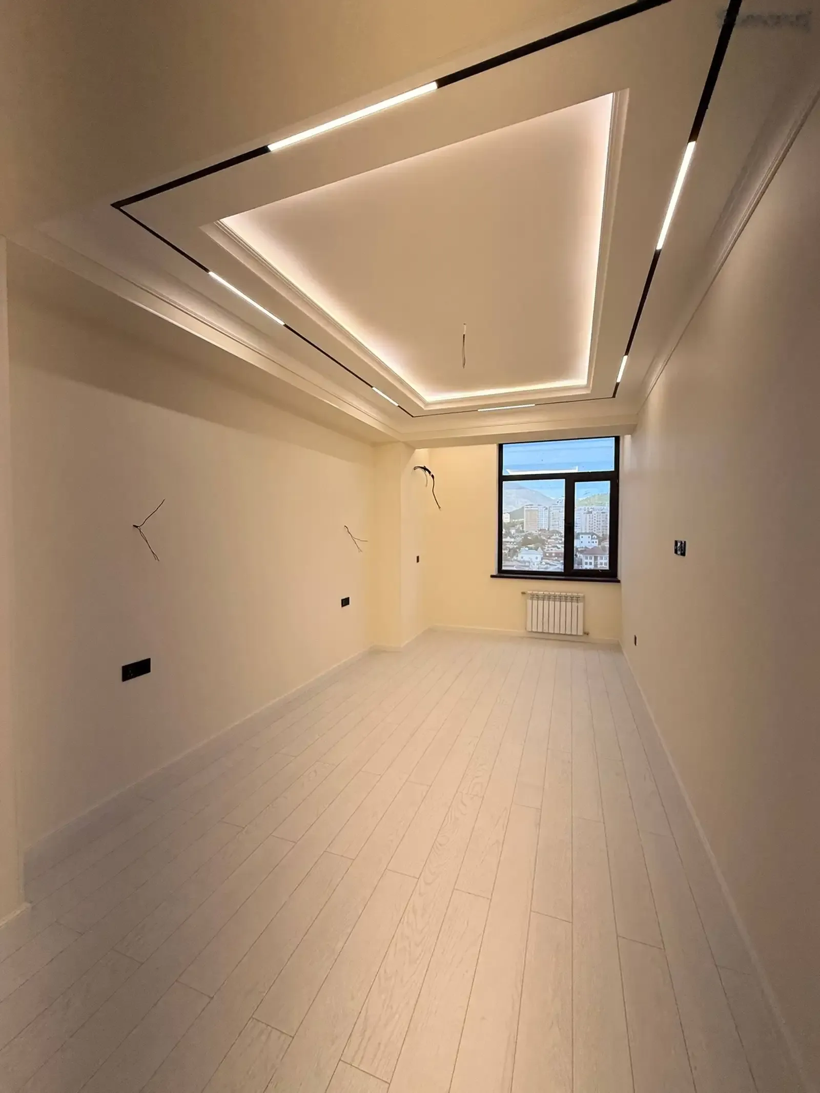 3-комн. квартира, 11 этаж, 94 м², Сомони