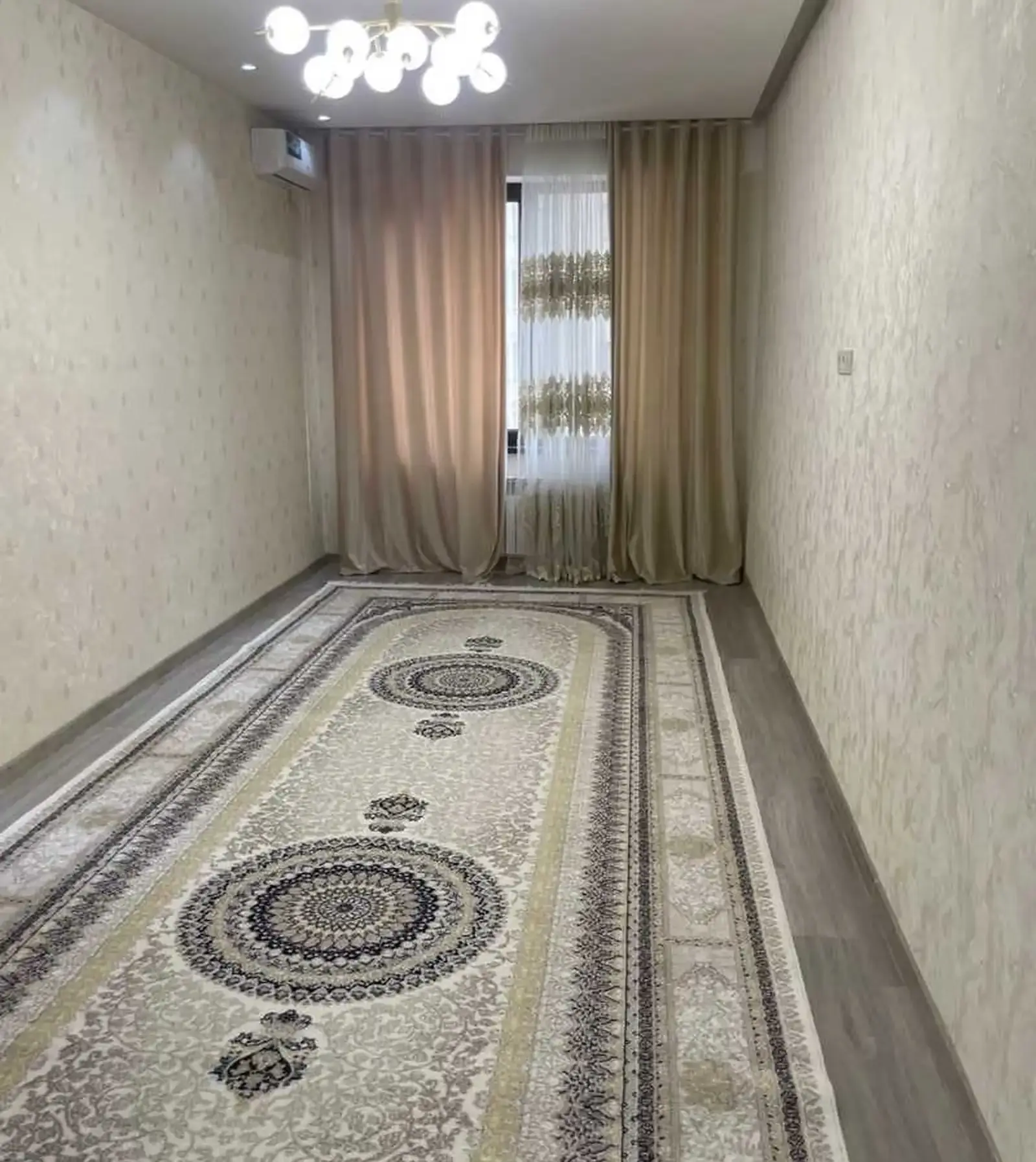 2-комн. квартира, 5 этаж, 60м², Шохмансур кӯч Садридин Айнм дом Бӯстон сити