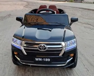 Детский электромобиль