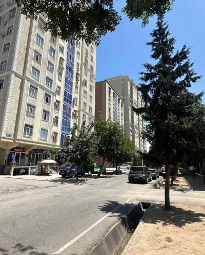 3-комн. квартира, 5 этаж, 93 м², н.Фирдавси,Цирк