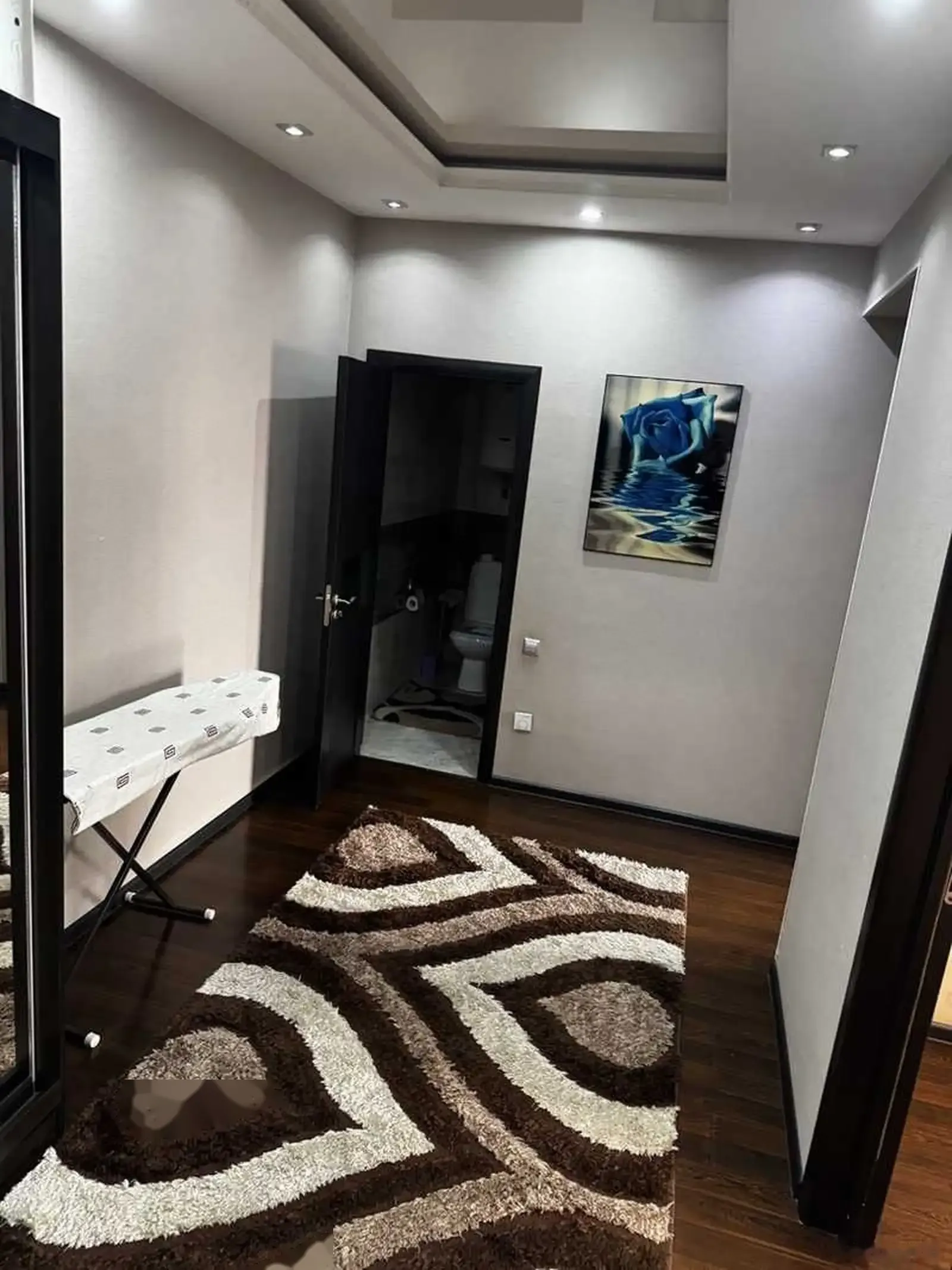 2-комн. квартира, 2 этаж, 60м², Шоҳмансур, Чапаев, повороти аэропорт