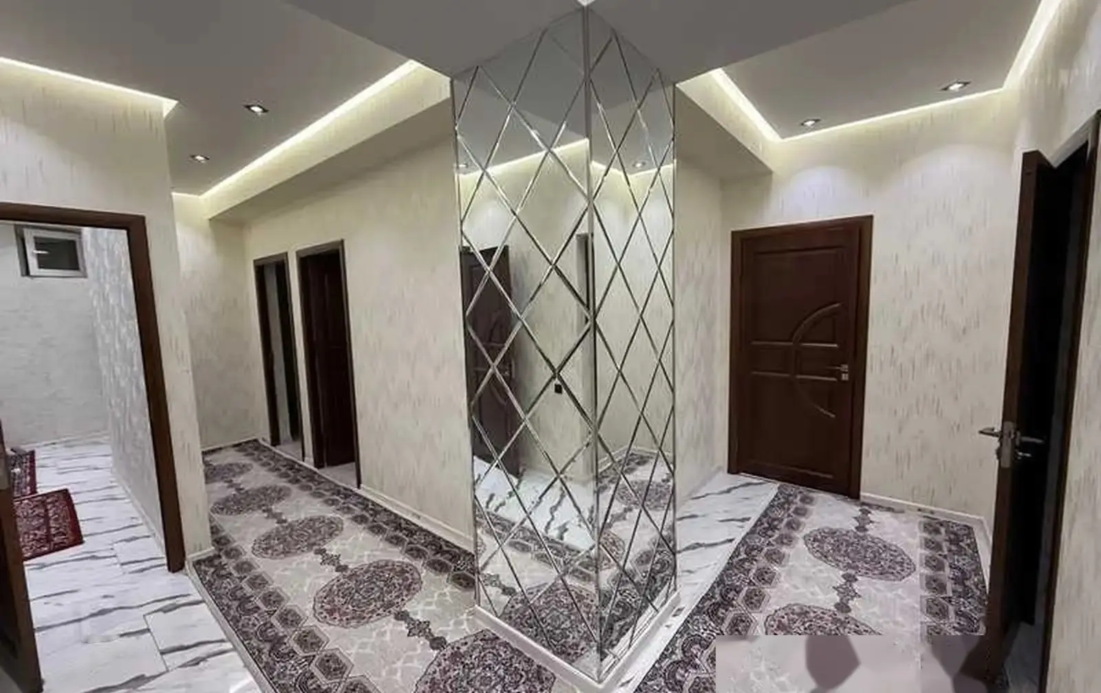 3-комн. квартира, 5 этаж, 90м², Фирдавси