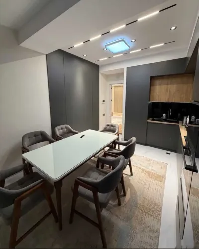 3-комн. квартира, 2 этаж, 140м², Сино-