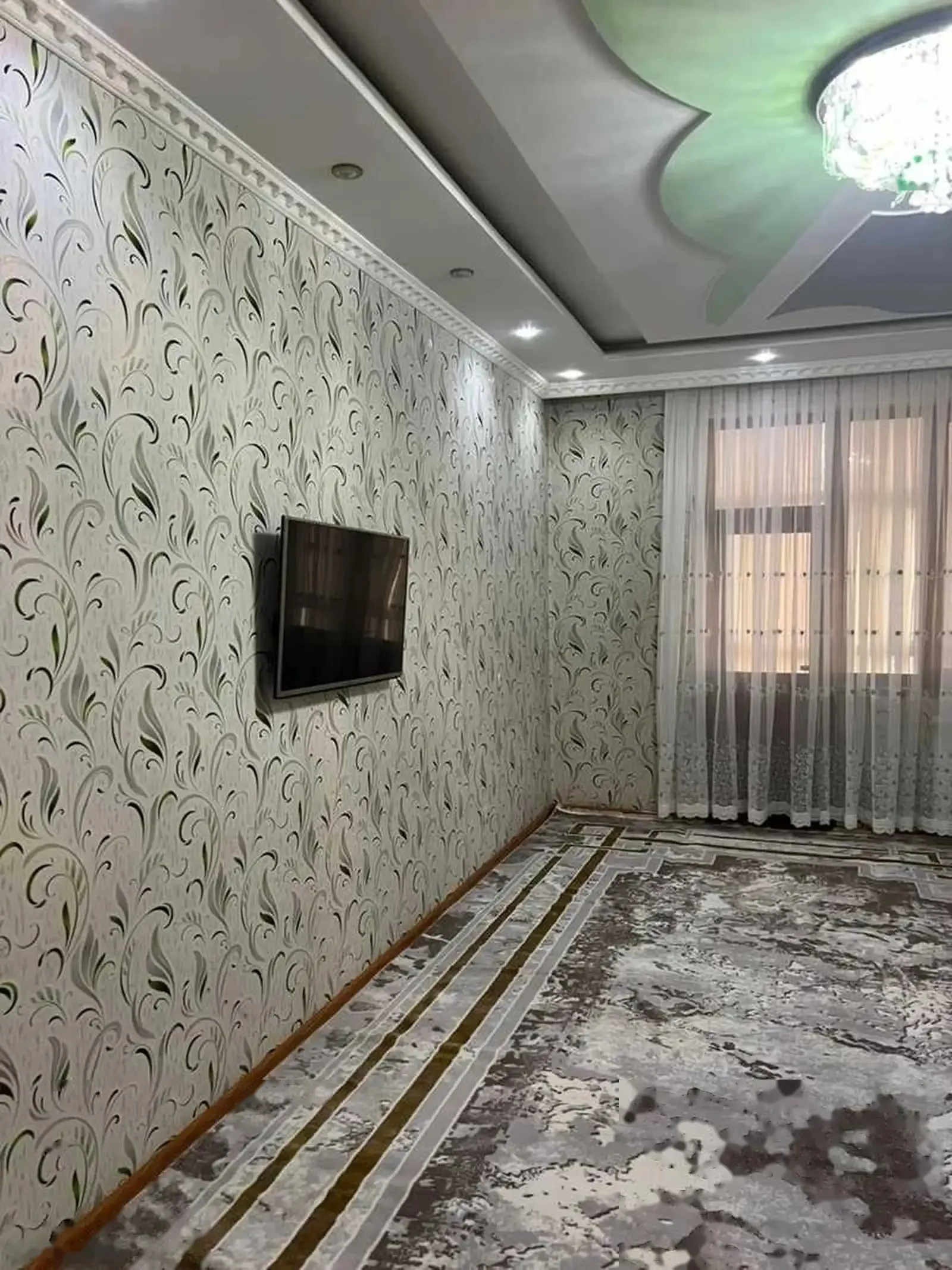 1-комн. квартира, 8 этаж, 70 м², 82мкр
