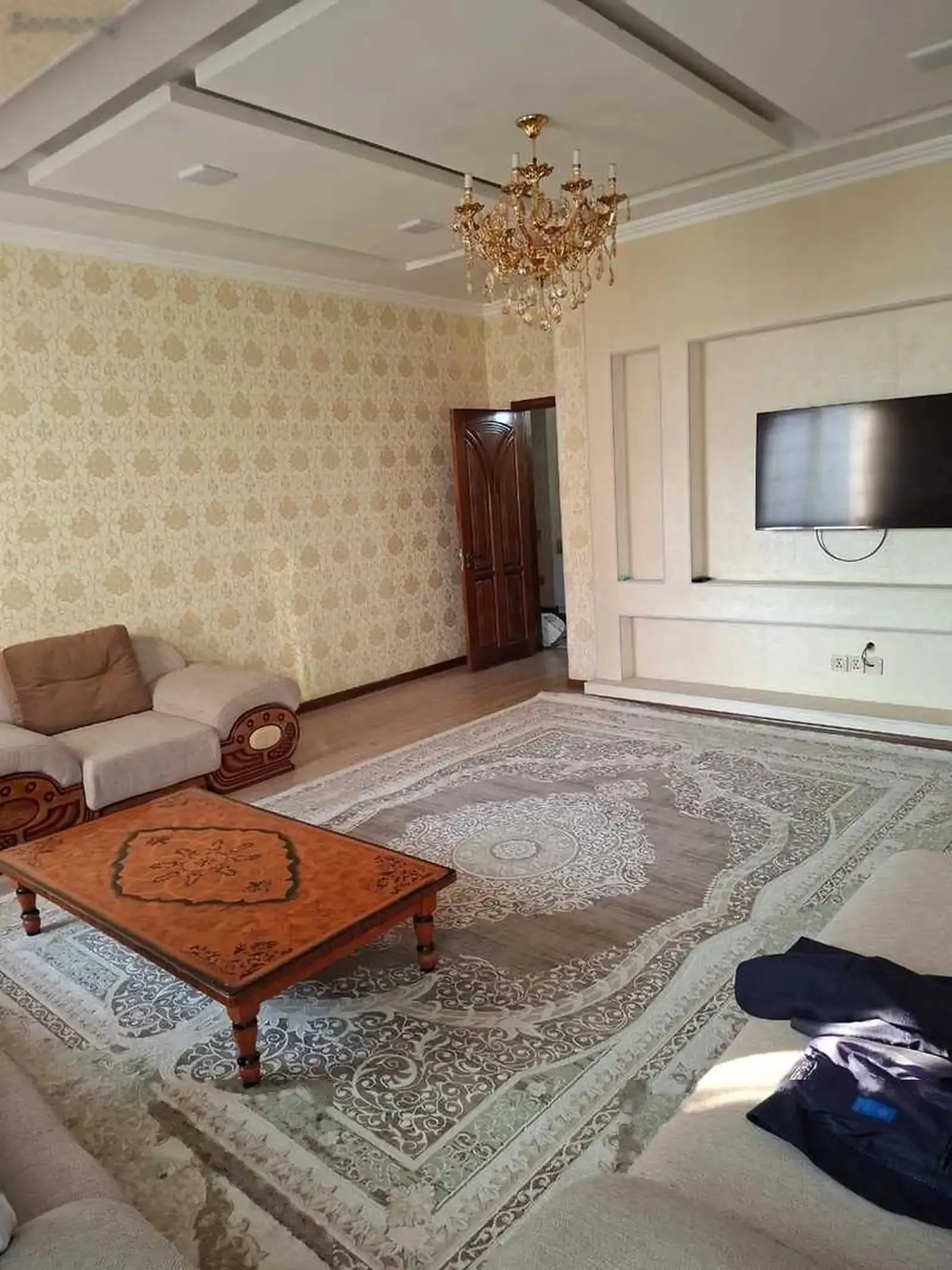 3-комн. квартира, 6 этаж, 120м², Исмоили Сомони
