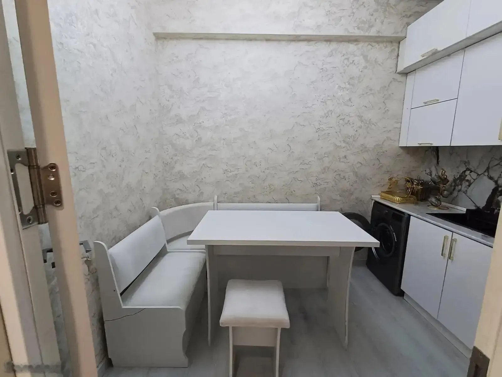 2-комн. квартира, 9 этаж, 70м², Айни