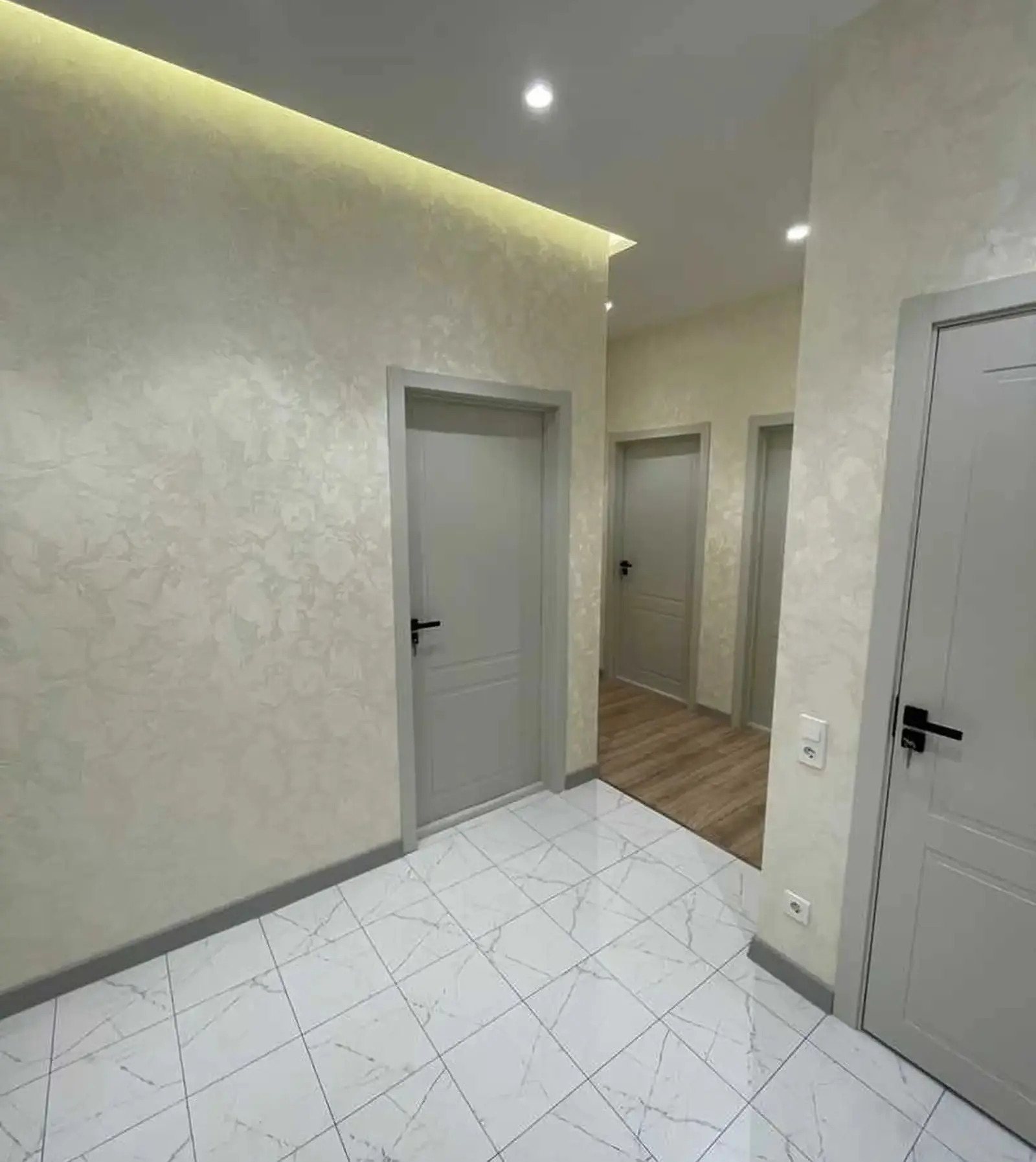2-комн. квартира, 4 этаж, 80м², И.Сомони
